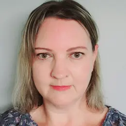 Amanda Harris photo